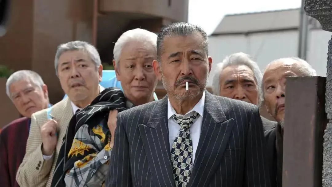 日本老人正排队犯罪