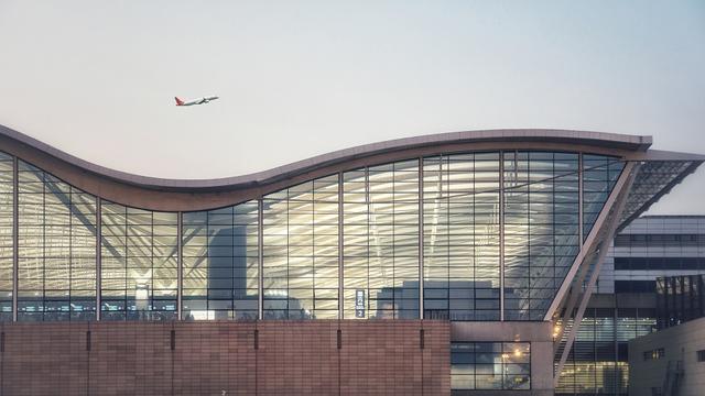 旅客吞吐量暴增，四大民航机场谁的变数最大？
