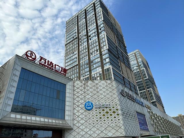 郑州气温骤降火锅热销 盒马在郑第六家门店开业