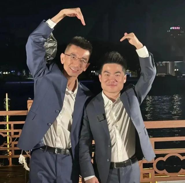 轮到俞敏洪“二选一”了:孙东旭VS董宇辉