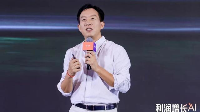 有赞CEO白鸦:遇到AI的SaaS,从效率工具变成低成本创造力工具