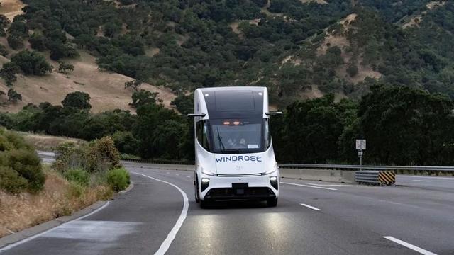 苇渡科技已启动美国IPO：新能源重卡获6000余辆订单