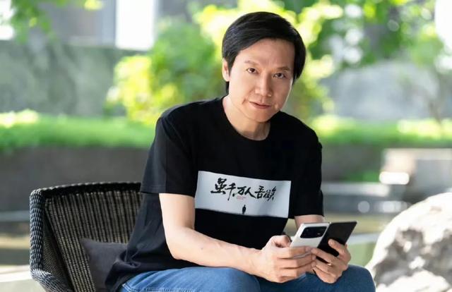 雷军做生活博主,红过董宇辉