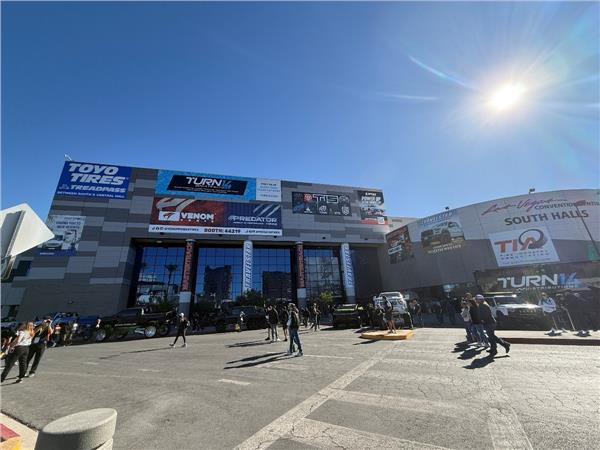 通用股份SEMA SHOW大放异彩，海外布局推动业绩高增