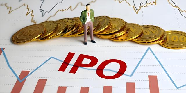 用AI换掉“轻松筹”，轻松健康不想成为下一个水滴筹？