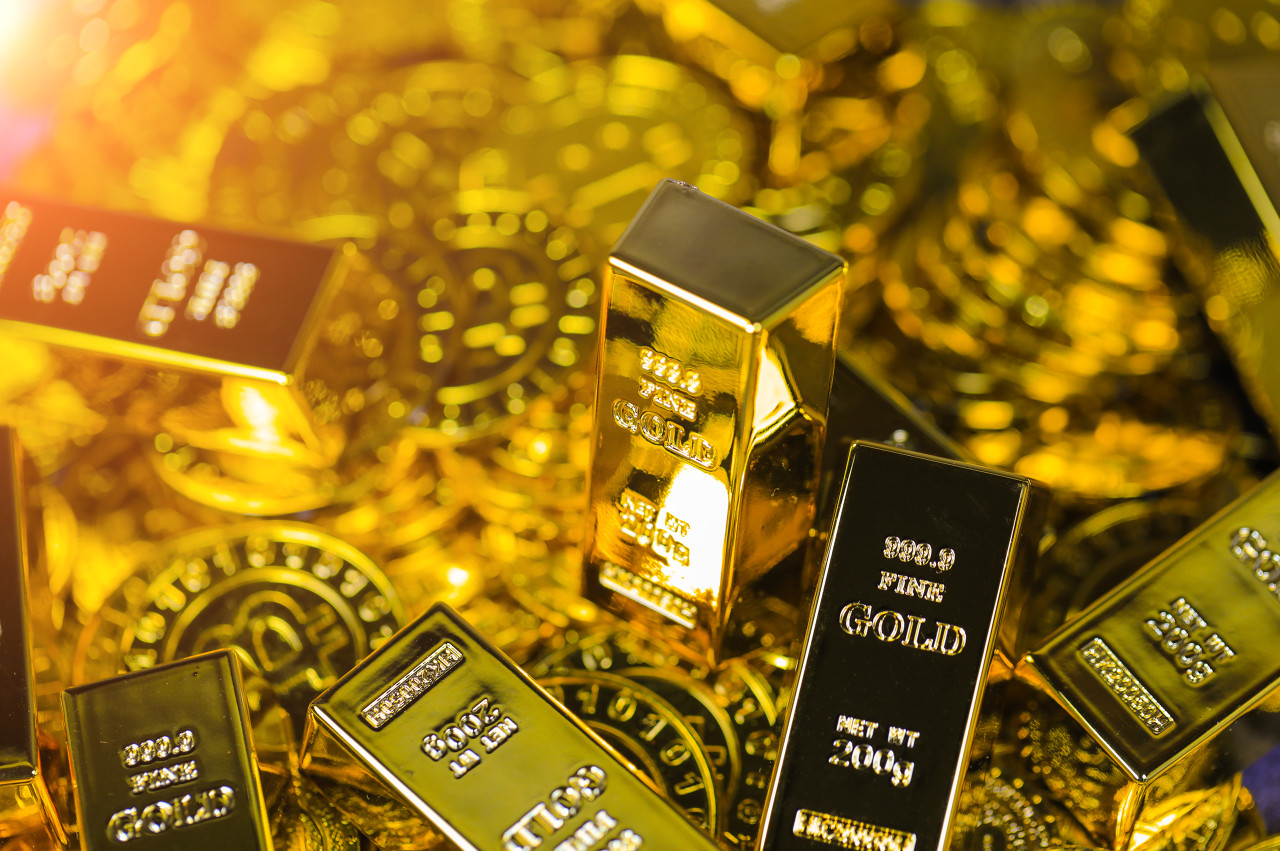 黄金市场间套利推动！Comex黄金库存逼近4000万盎司，创历史新高