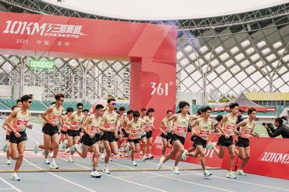 运动消费分级时代：“高质价比之王”361度晋级百亿俱乐部