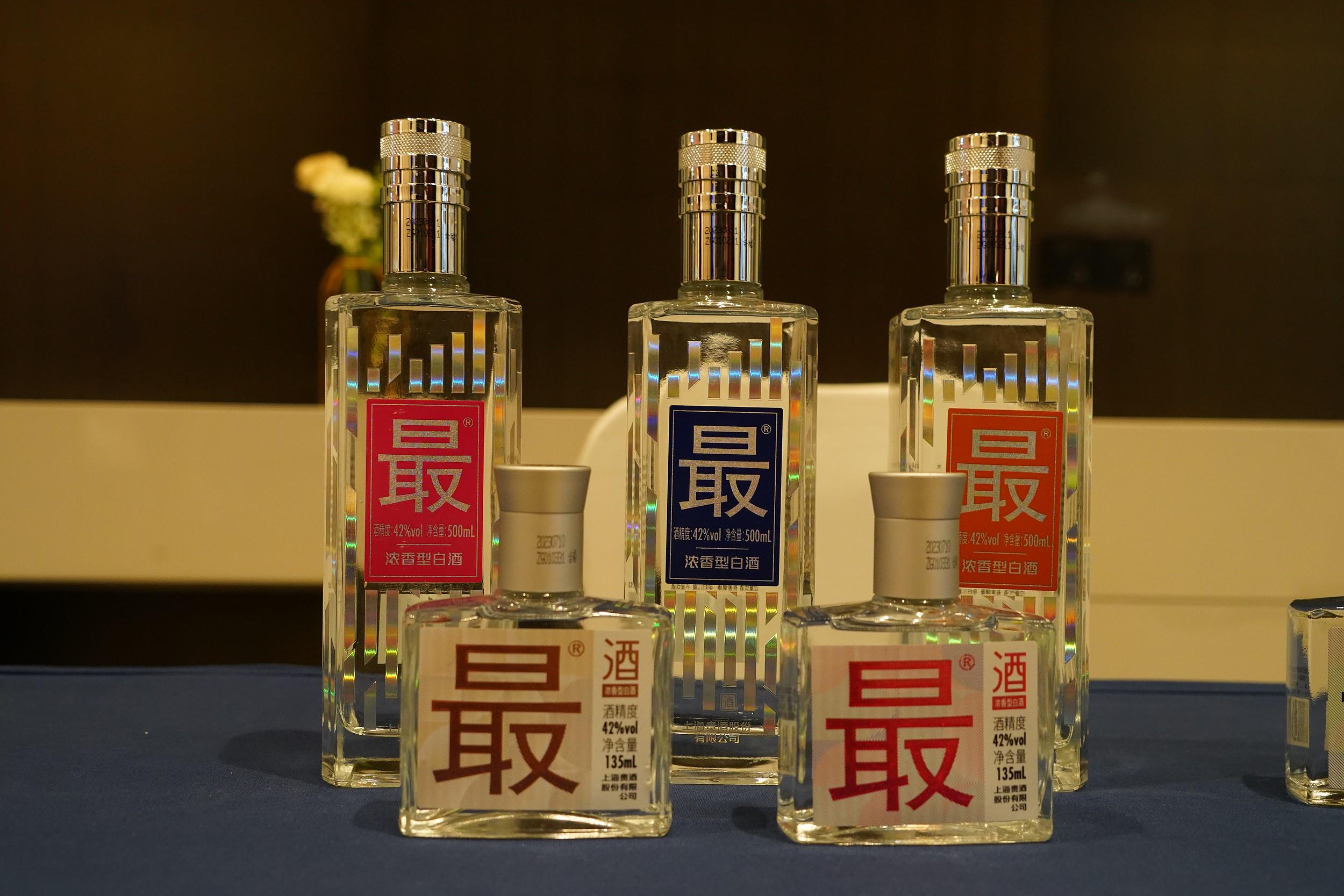 从“妖股神话”到“退市危局”：*ST岩石的资本沉浮录
