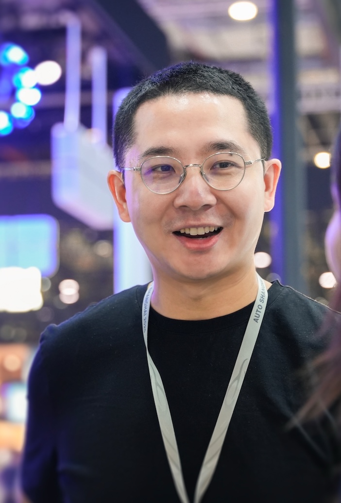 对话千里科技董事长印奇：“AI+车”的终局就是机器人