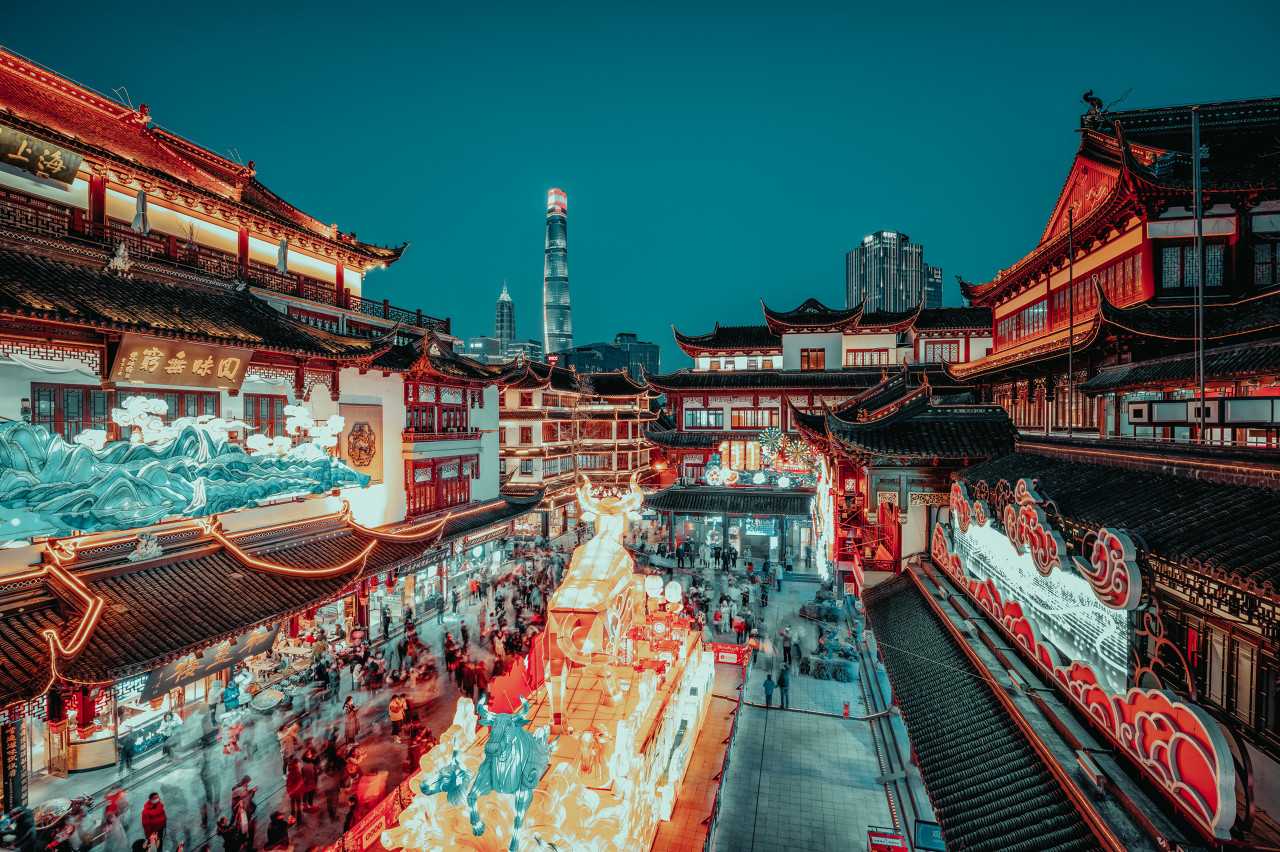 五一文旅“狂飙”：入境游订单激增173%，00后导游“爆单”，有旅行社泰语导游紧缺