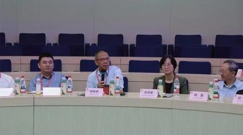 农夫山泉用“慢”功夫，解答快时代的代工“焦虑”