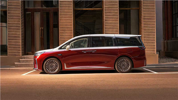 岚图汽车赴港上市倒计时，高端新能源赛道格局将变？