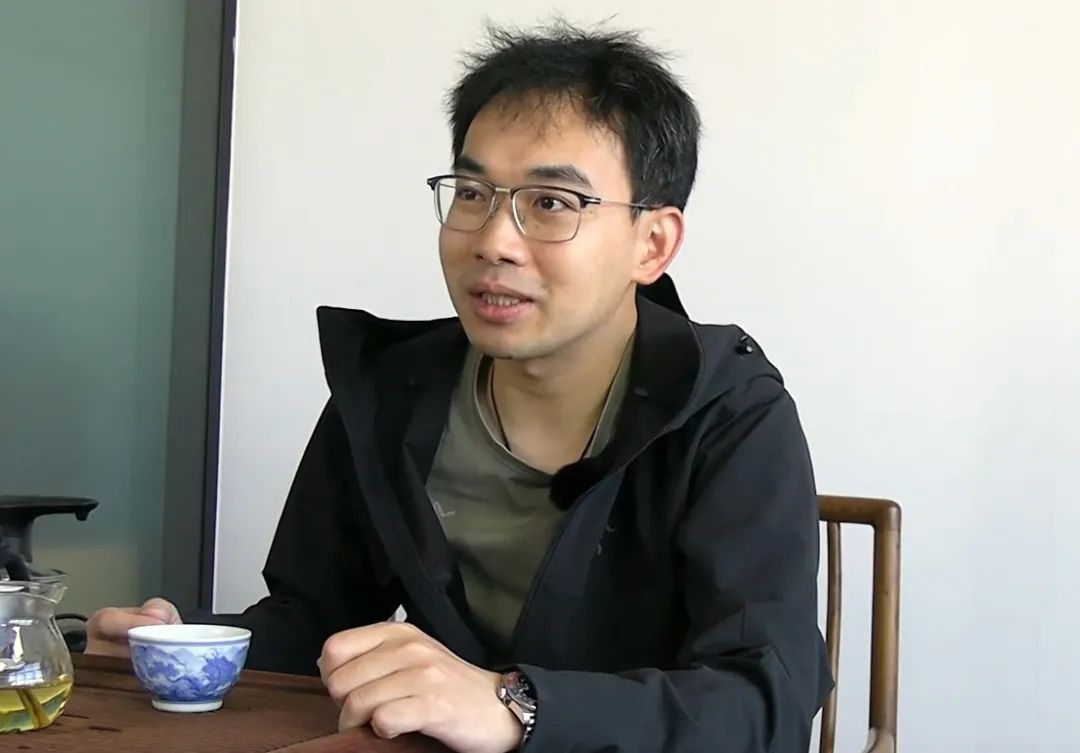 痛心!知名期货交易员苏冰,突发心梗去世