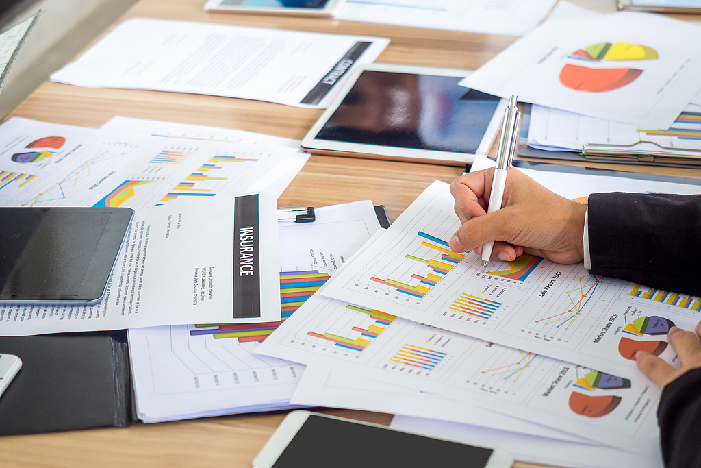 珠峰财险前三季度揽收保费4.97亿元、微利169万元,西藏分公司遭监管警示