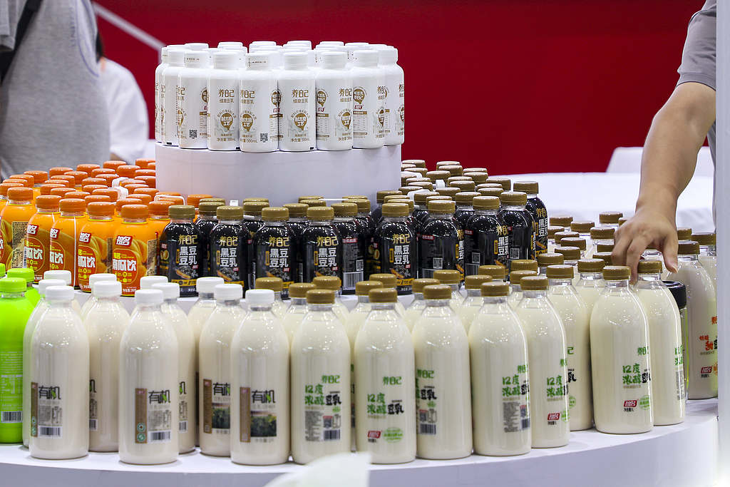 “哈基米”豆浆卖爆了！九阳股份意外涨停，公司紧急澄清：不是我的产品