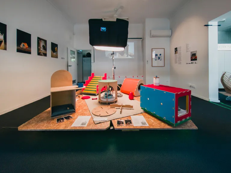 11件巧思宠物家具：小户型养宠家庭的大福利