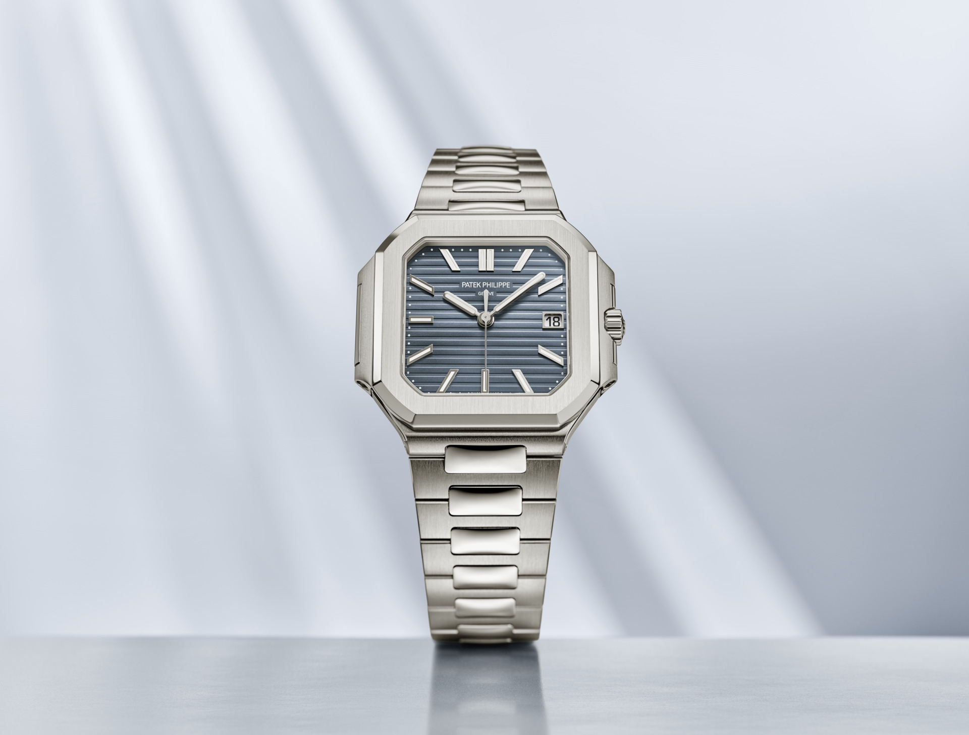 2025日内瓦表展 | 焕新是为典范奏响的永恒主题曲