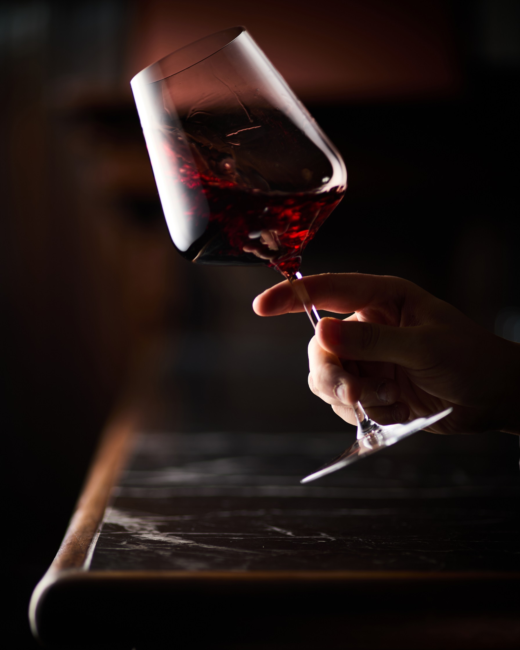 潮讯 | 迷上Prada荣宅推出葡萄酒品鉴活动，乐高与世界杯2026开启合作，寿司郎上海双首店开业，百事集团与梅赛德斯-AMG马石油F1车队达成合作