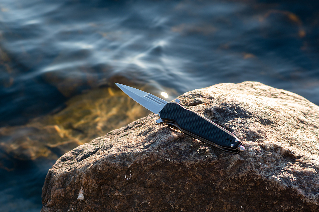 PCB刀具龙头鼎泰高科冲刺“A+H”，业务结构较为集中，交付压力犹存