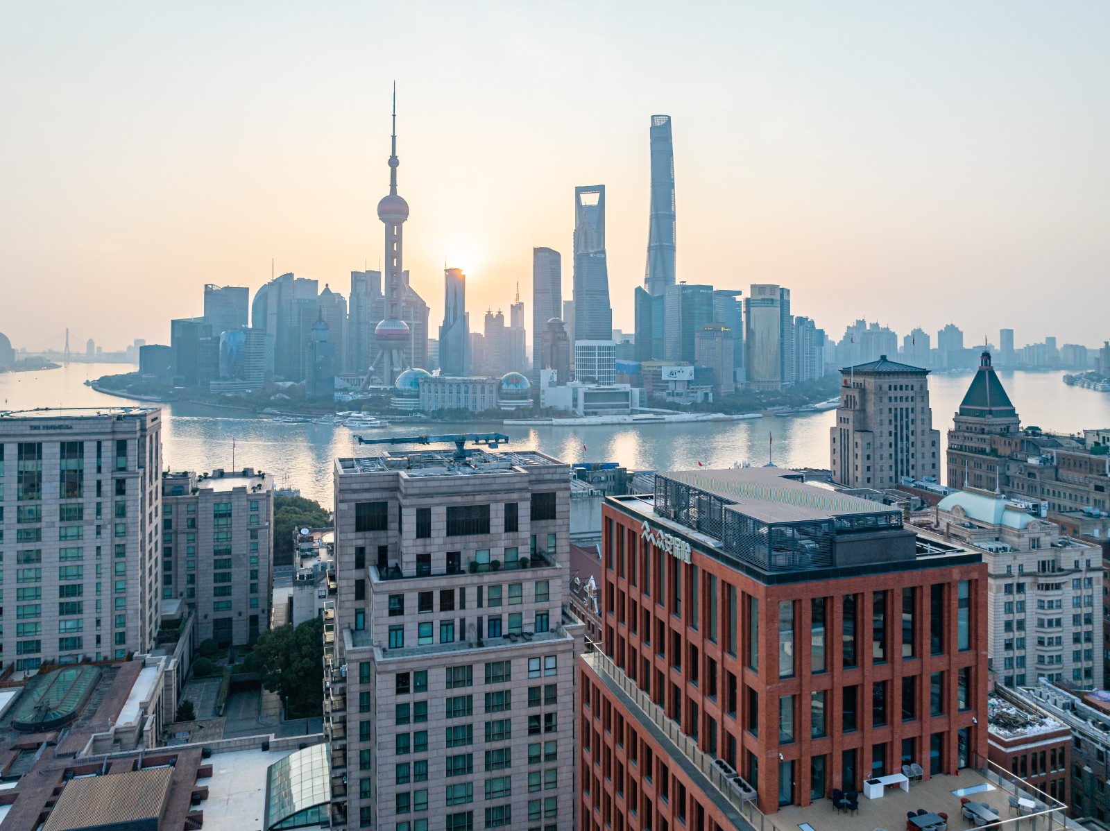 以AI驱动保险新质生产力，众安在线“车险一体化风控体系”荣获央广财经2025年度“金顶”优秀案例