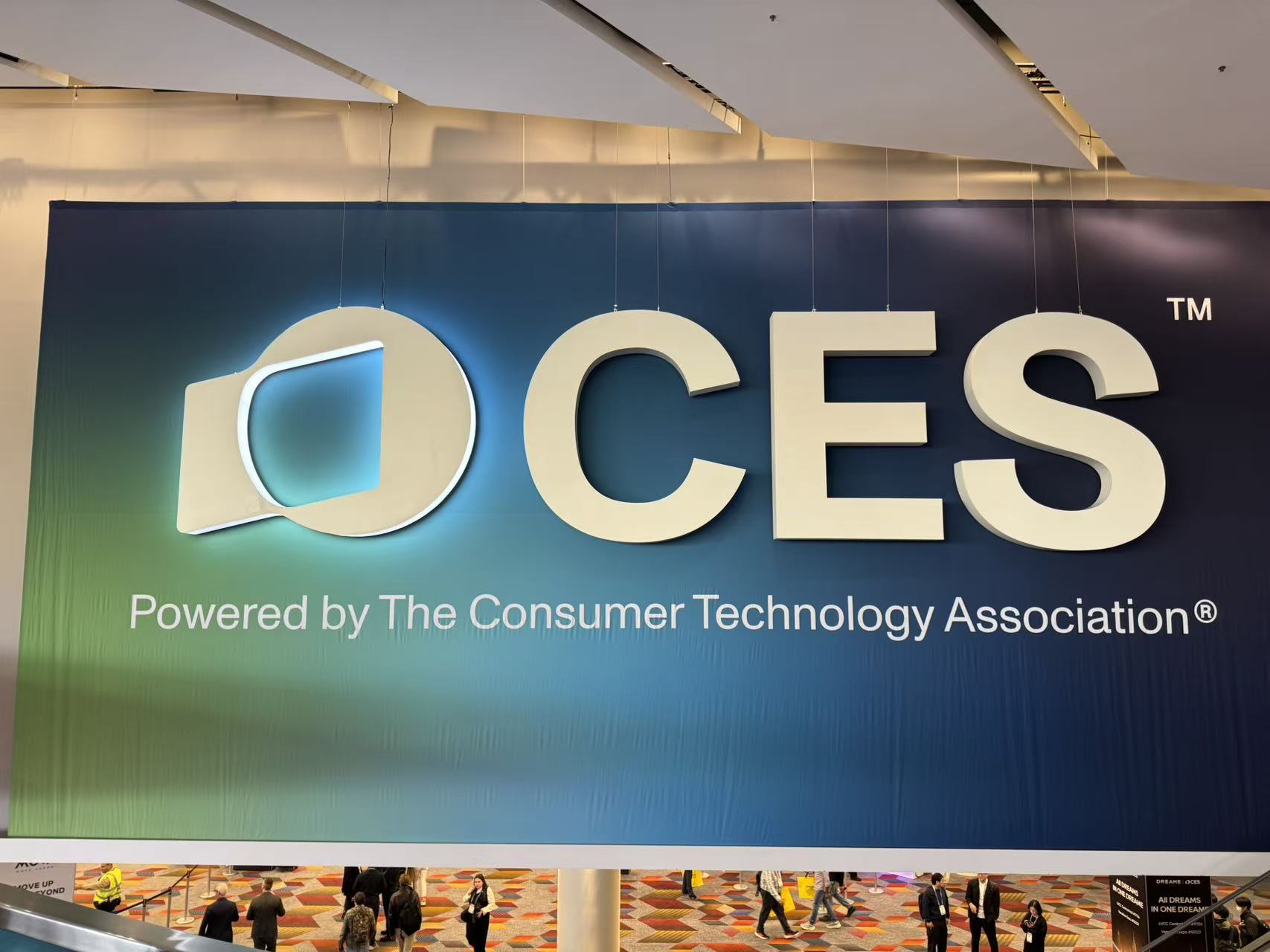 直击CES 2026：这15款脑洞大开的智能产品，“未来感”爆棚