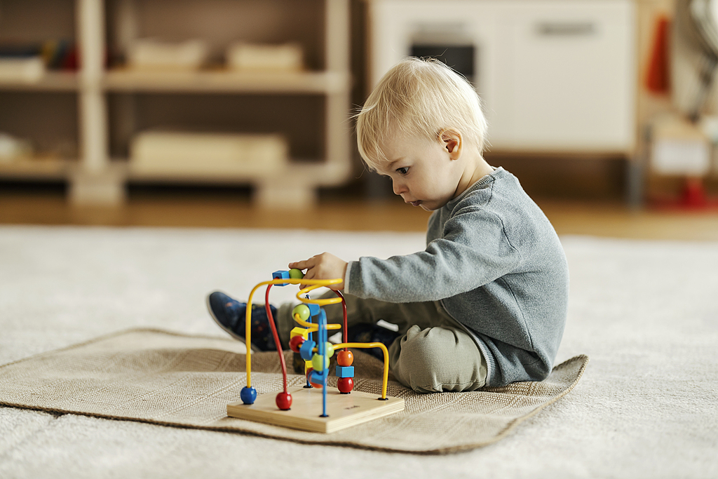 《哪吒2》红利催熟桑尼森迪IPO：9.9元低价小玩具“掘金”下沉市场，高瓴“押注”签对赌五年上市