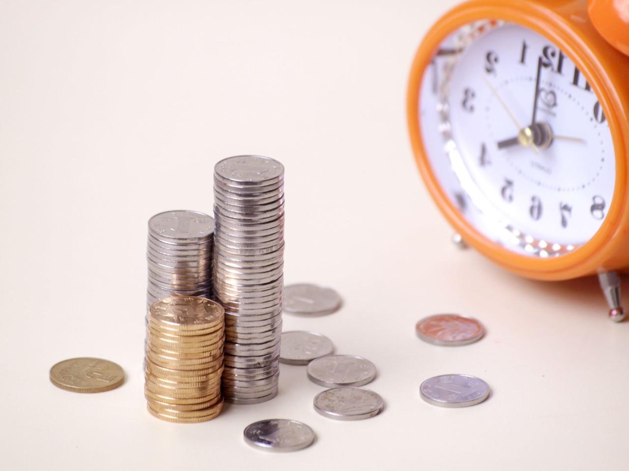 比演唱会门票还难约！“马钞”“马币”抢到即赚到，二手交易平台溢价已翻倍