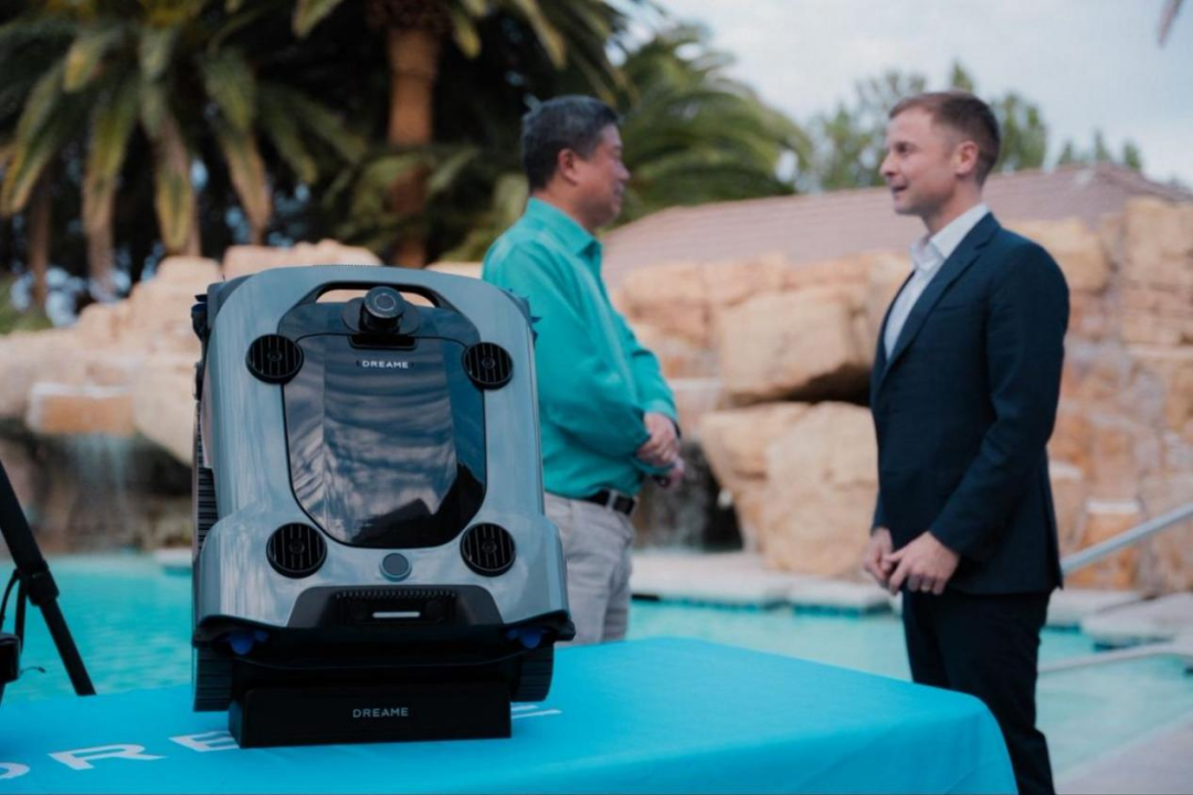 追觅泳池机器人，泳池颠覆者的超进化