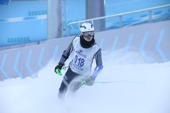 2025-2026吉林国际高山/单板滑雪挑战赛长春站开赛，打造“全年可享”冰雪运动新场景