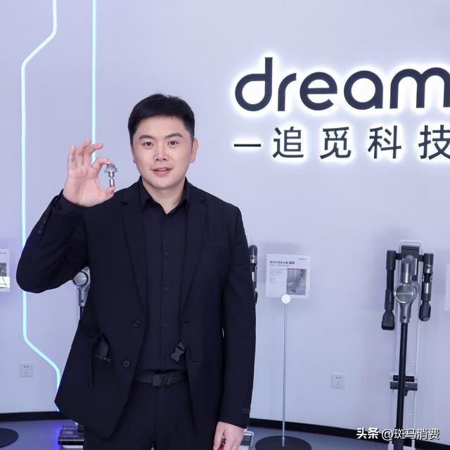 狂人俞浩:扫得一屋,欲扫天下?