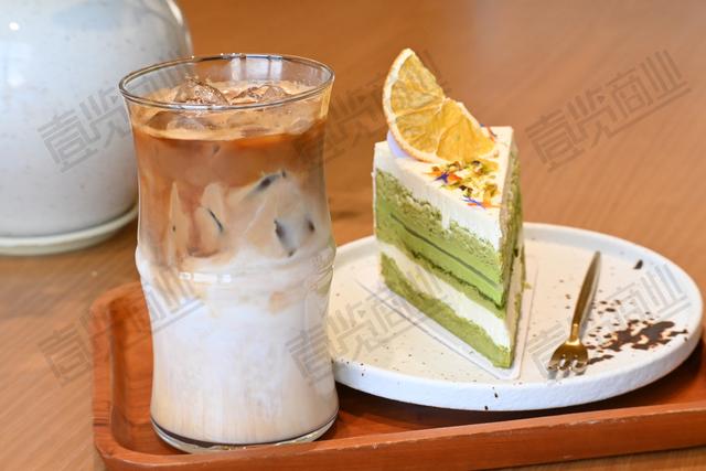 煲珠公猜拳一天输掉3万杯，甜心皮皮新总部启用