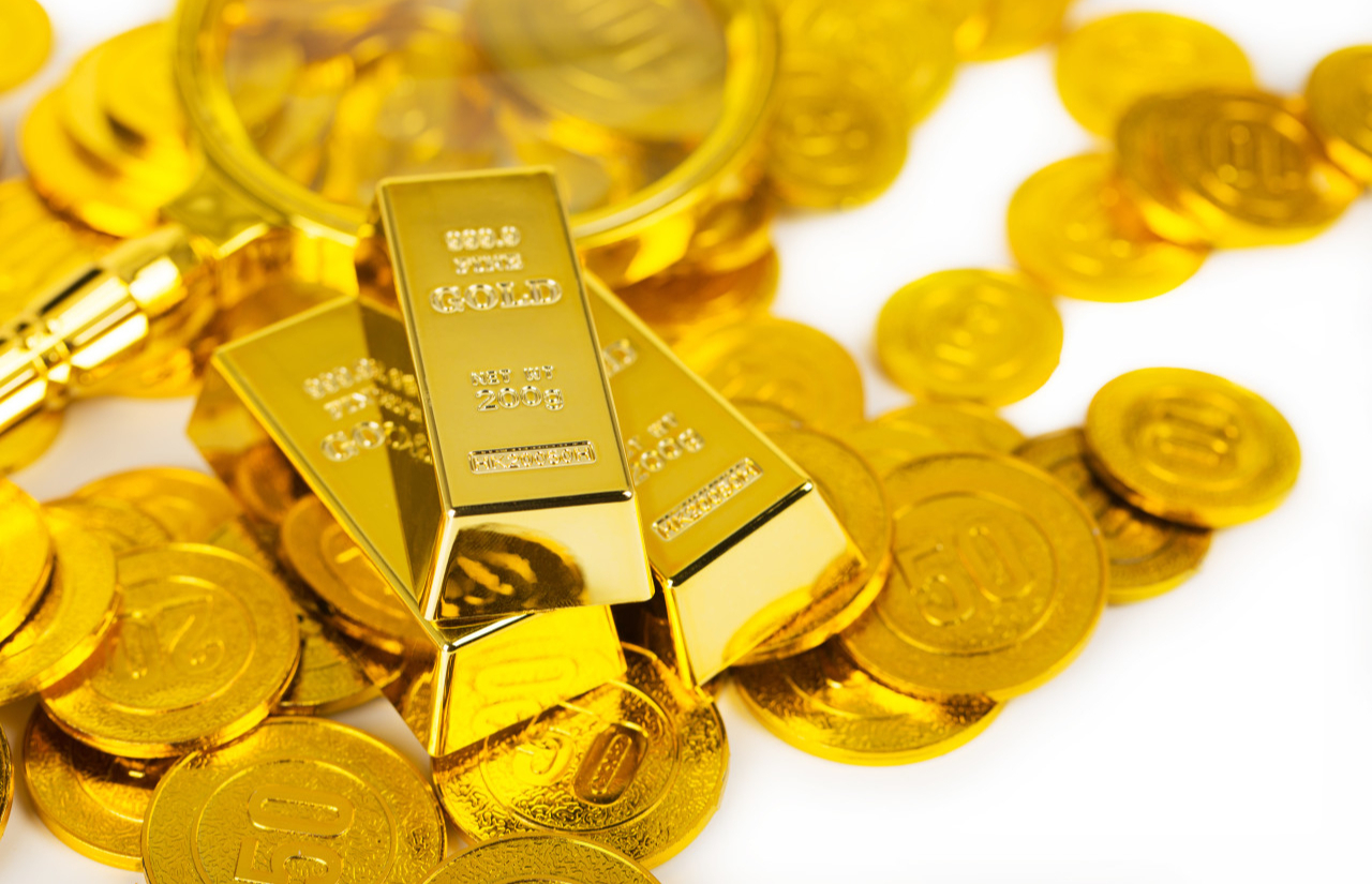 贵金属价格高台跳水，黄金股及ETF批量跌停！追高投资者：80克黄金还没到手就成了赔钱货