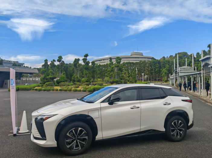 丰田全球六连冠后的思考：在增混赛道领先是手好牌！