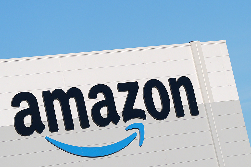 亚马逊开出激进AI账单，2026年资本开支预计将达2000亿美元