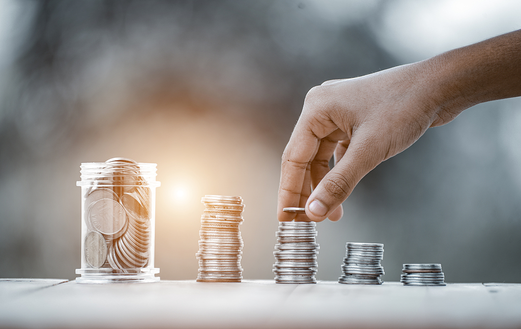 基金忠言｜基金监管渐从严，永赢与德邦同途殊归