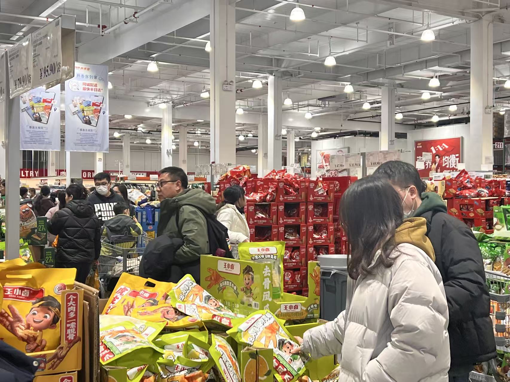 90后开始当家主持年夜饭,“预制菜”上桌,便捷性成重要考量 | 新春走基层