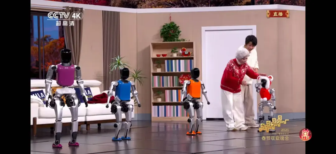 机器人练武术、演小品、拍电影,豆包、追觅等20家赞助商花式露出,马年春晚AI成主角