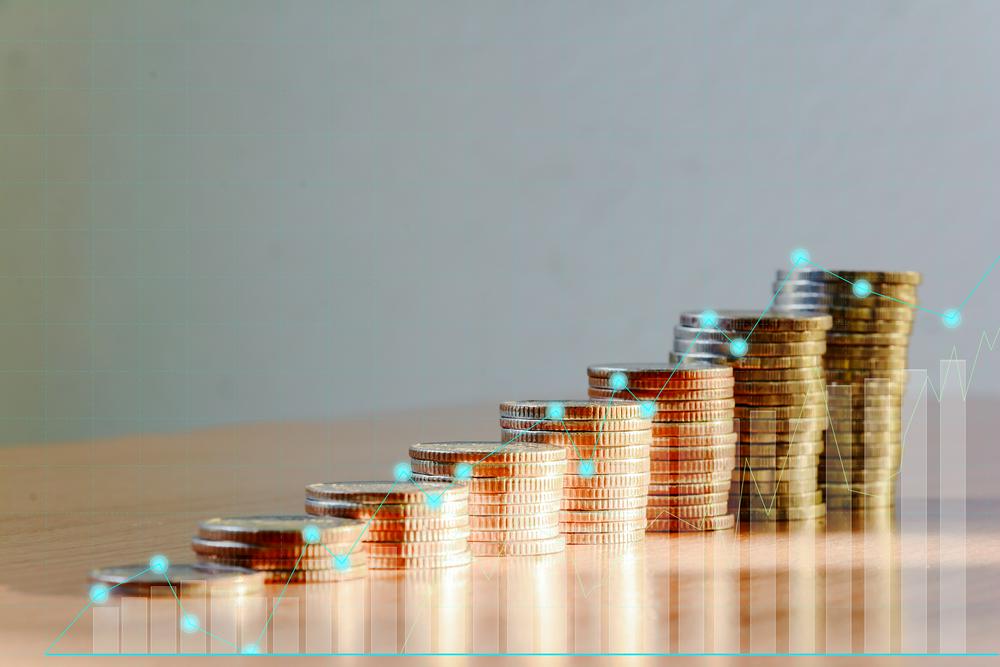 现货黄金失守4700美元关口：日内一度跌超3%，A股港股黄金股同步重挫