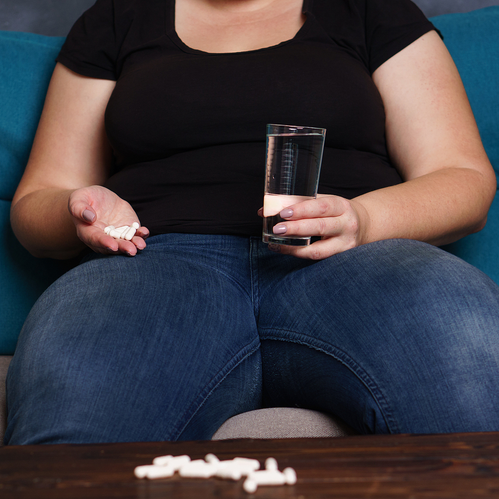 首个国产长效GLP-1产品成绩单出炉，银诺医药一年亏3.4亿，GLP-1价格战已经打响