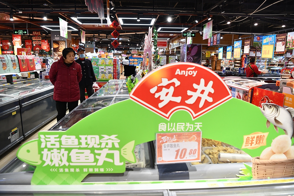 小龙虾涨价挤压利润、预制菜毛利走低，安井食品H股上市首年净利降8.46%