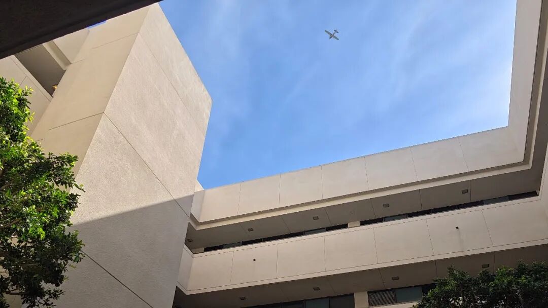 AI泡沫论的另类推演：从资金配置动向看高估值的持续性