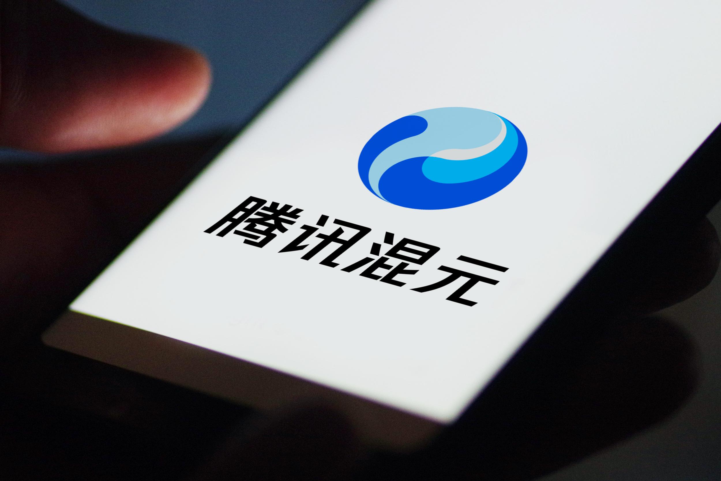 DeepSeek-V4未至，姚顺雨交出腾讯混元重建后首份模型答卷