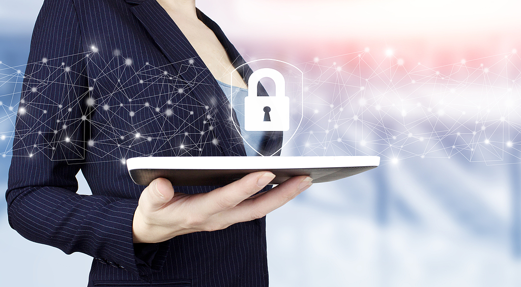 央行等八部门：贷款产品不得使用“低门槛”“秒到账”“低利率”等营销话术