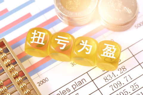 上半年净利最高预增3204%!富祥股份靠电解液扭亏为盈,股价一年涨超110%