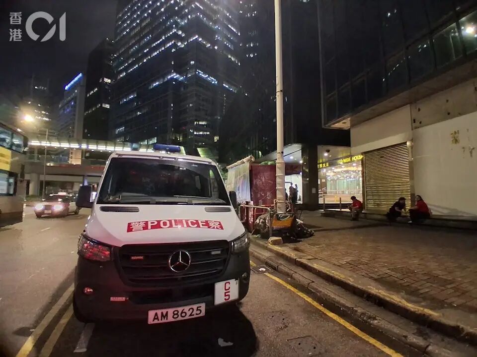 金融圈炸了!26岁投资经理,挪用5000万炒股巨亏1.5亿