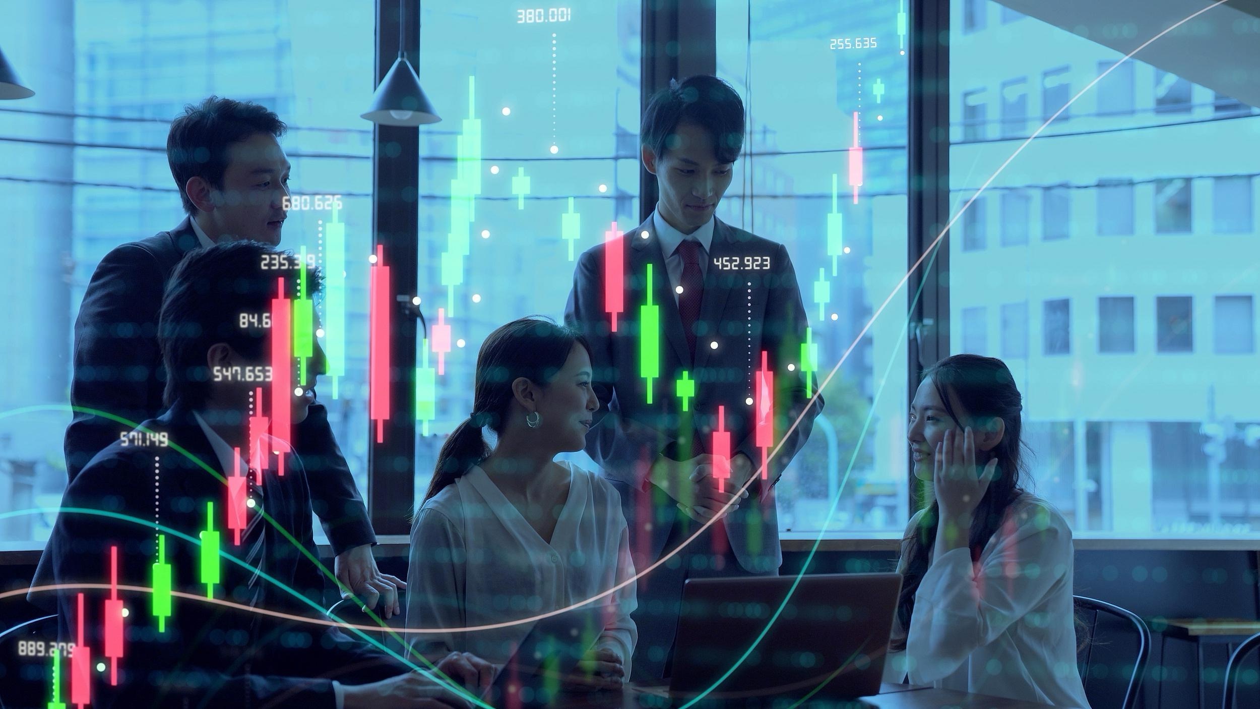 基金忠言|中金豪门摆“婚宴”,信达澳亚笑开颜