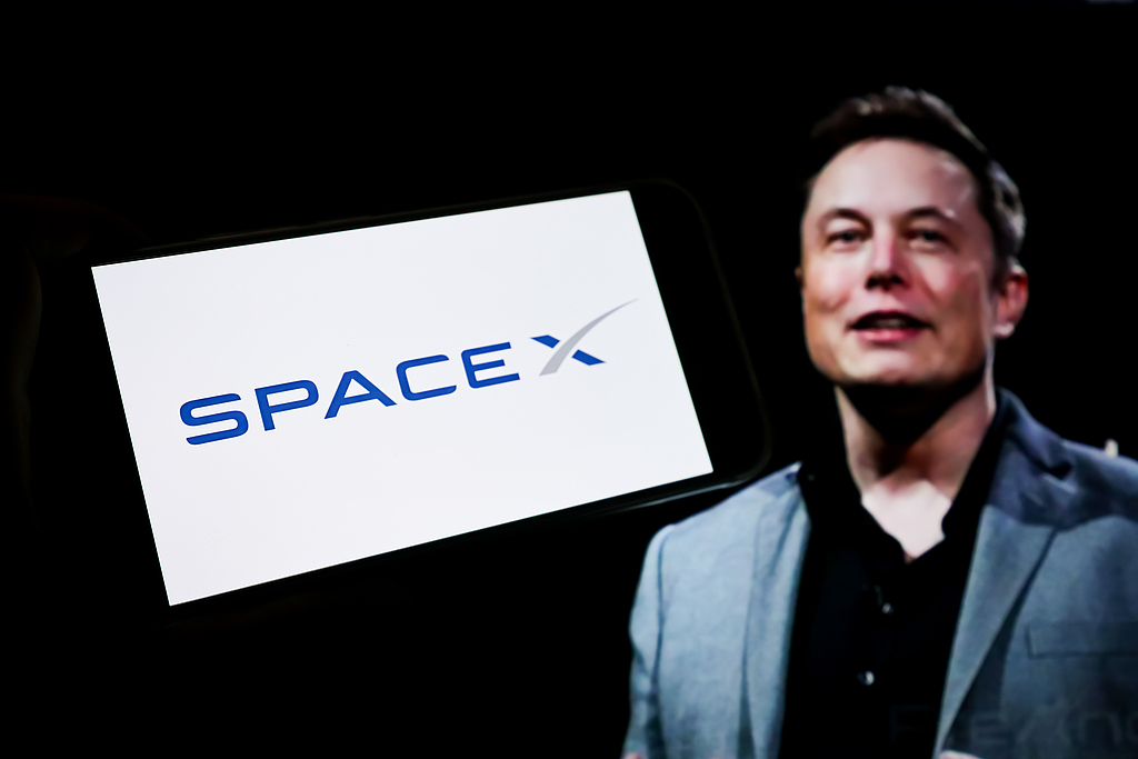 造火箭的SpaceX，近半收入来自出租算力