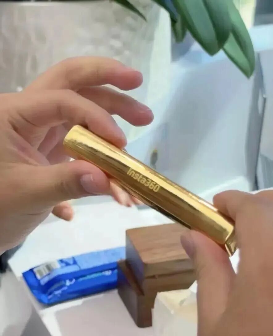 影石又给员工送黄金键帽，最高价值4万元